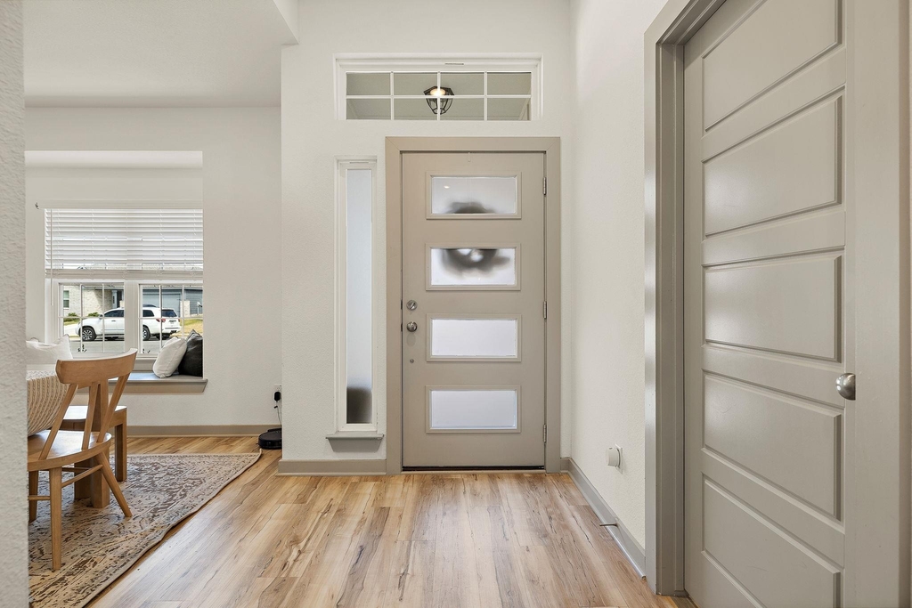 117 Watch Hill - Photo 1