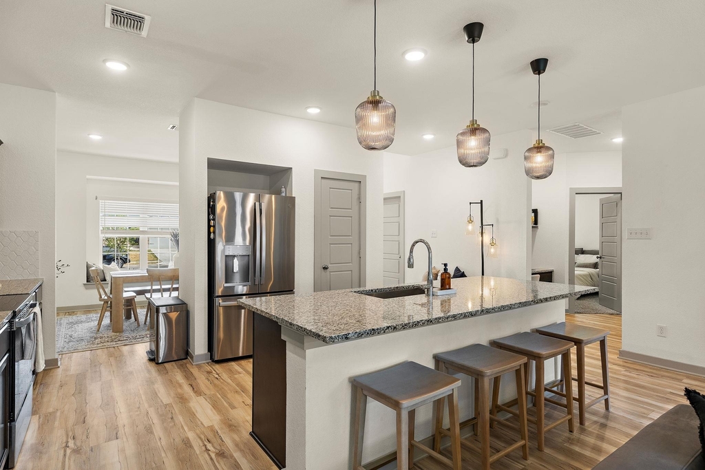 117 Watch Hill - Photo 4