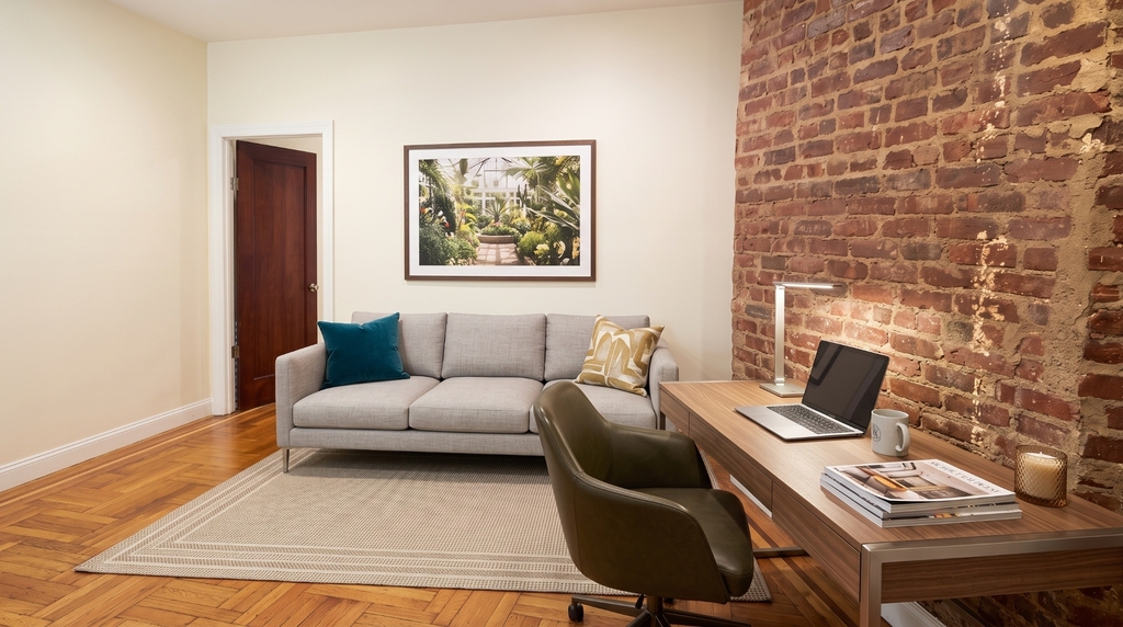Fort Washington Avenue - Photo 2
