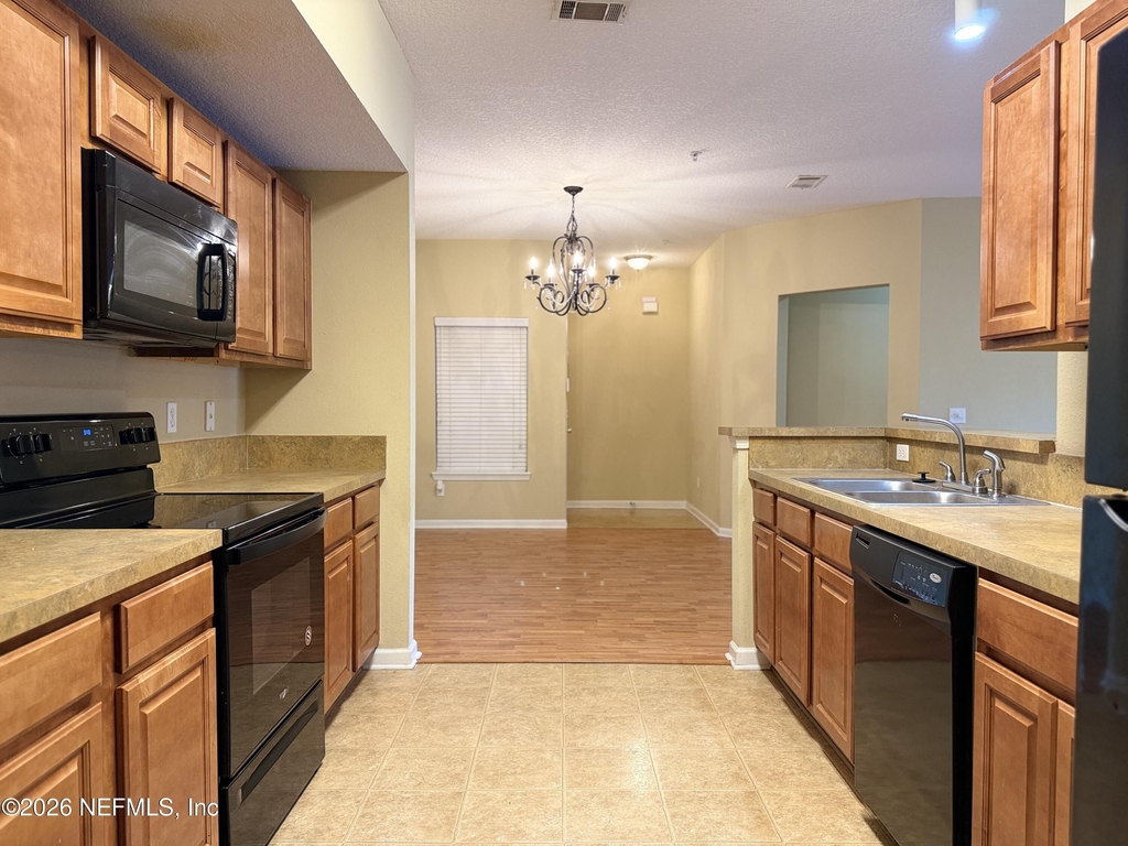 3631 Kirkpatrick Circle - Photo 4