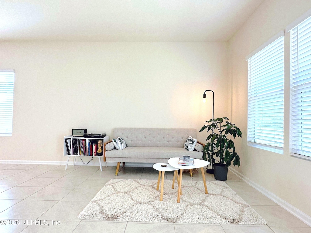 556 Coastline Way - Photo 7