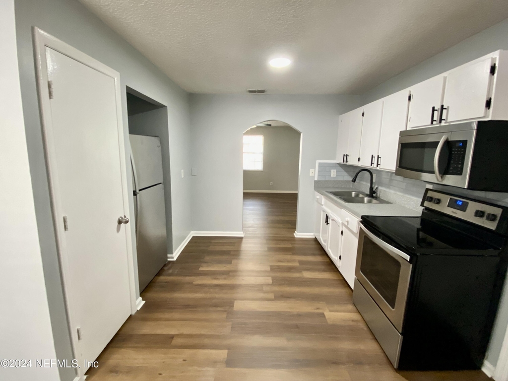 93 Dudley Street - Photo 3