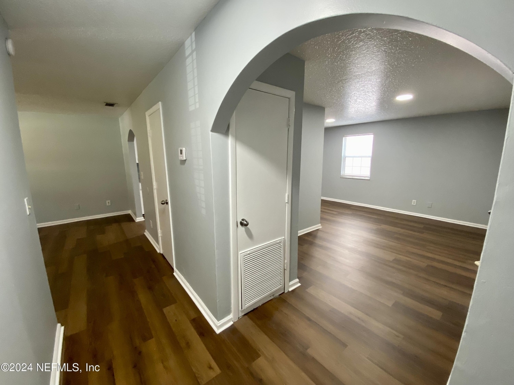 93 Dudley Street - Photo 8