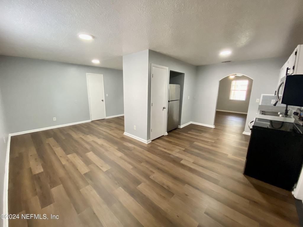 93 Dudley Street - Photo 1