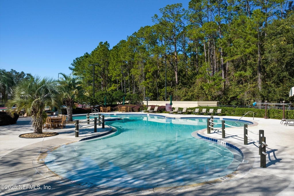 945 Registry Boulevard - Photo 16