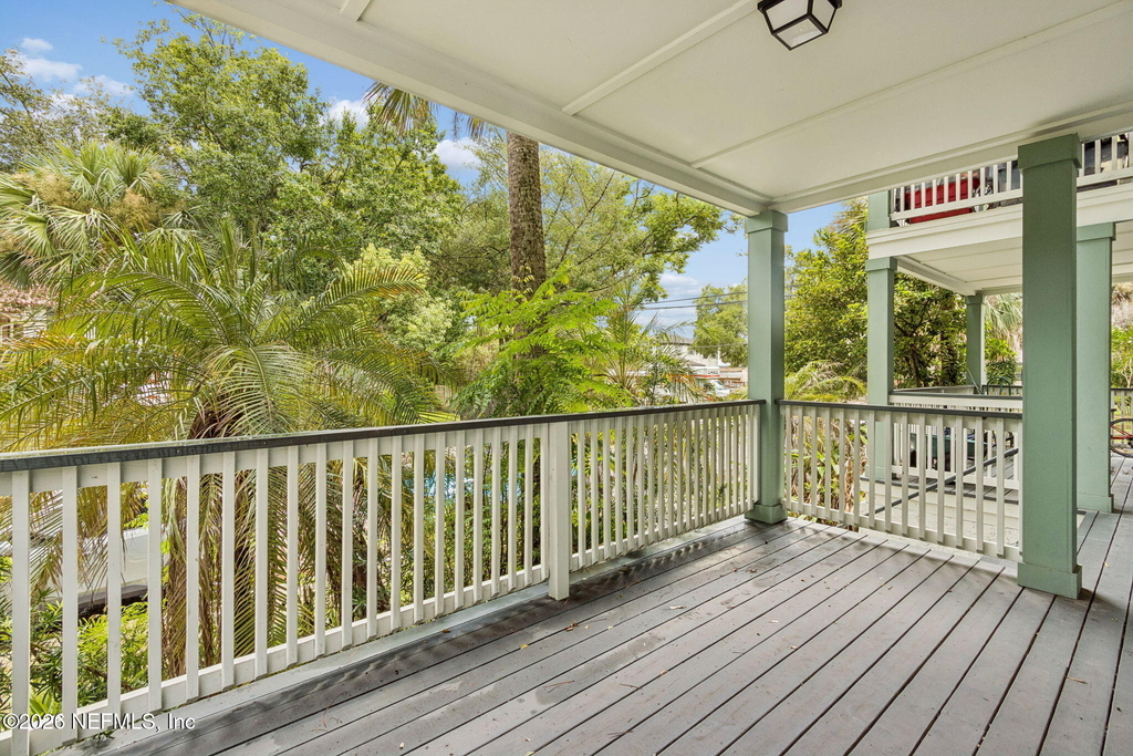 2749 Vernon Terrace - Photo 5