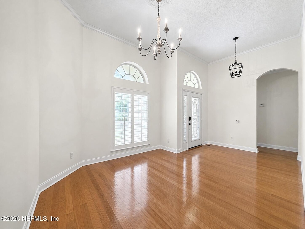 10469 Creston Glen Circle E - Photo 8