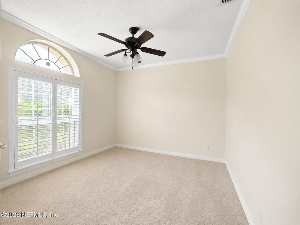 10469 Creston Glen Circle E - Photo 16