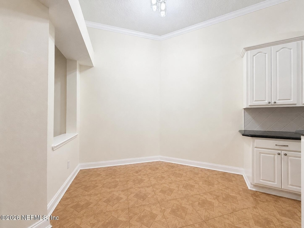 10469 Creston Glen Circle E - Photo 9
