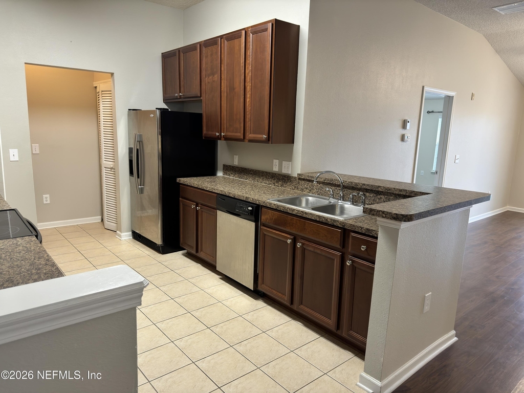 108 Brannan Place - Photo 9