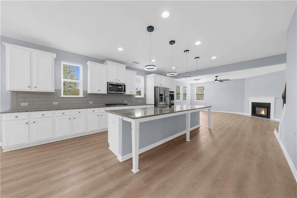 5435 Mirror Lake Drive - Photo 12