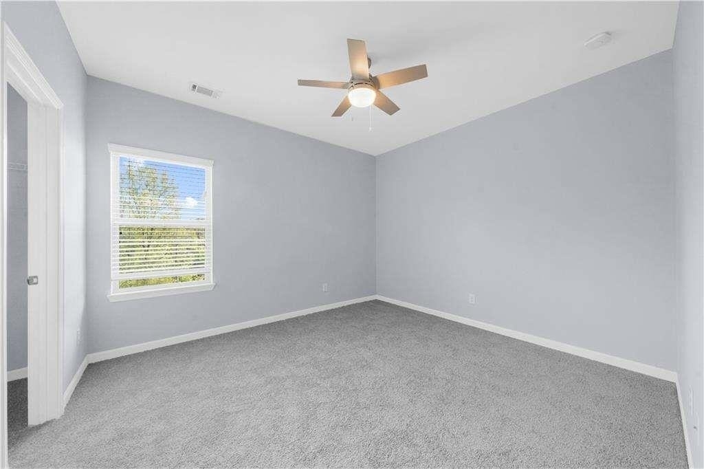 5435 Mirror Lake Drive - Photo 42