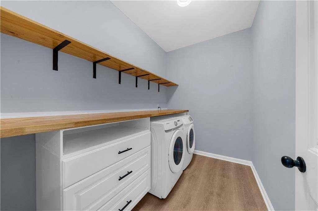 5435 Mirror Lake Drive - Photo 41