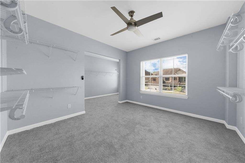 5435 Mirror Lake Drive - Photo 38