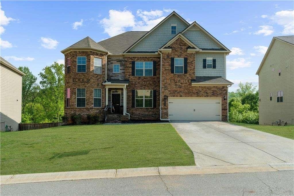 5435 Mirror Lake Drive - Photo 0