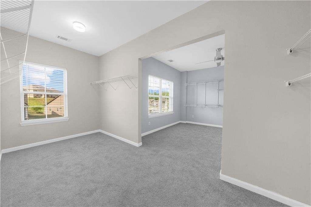 5435 Mirror Lake Drive - Photo 39