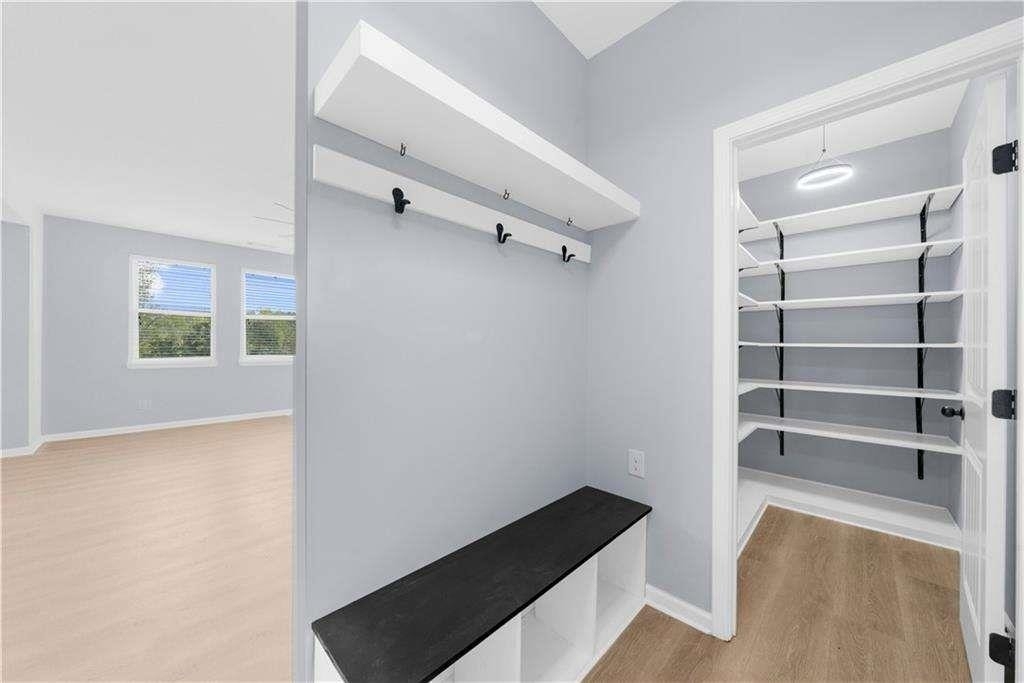 5435 Mirror Lake Drive - Photo 26