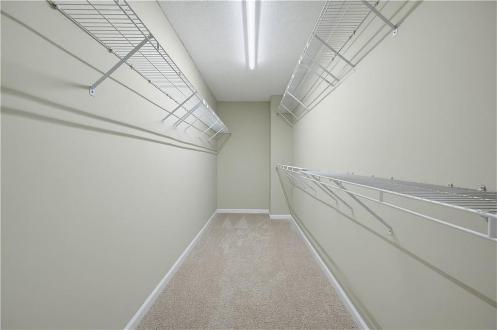 395 Cadeleigh Court - Photo 25