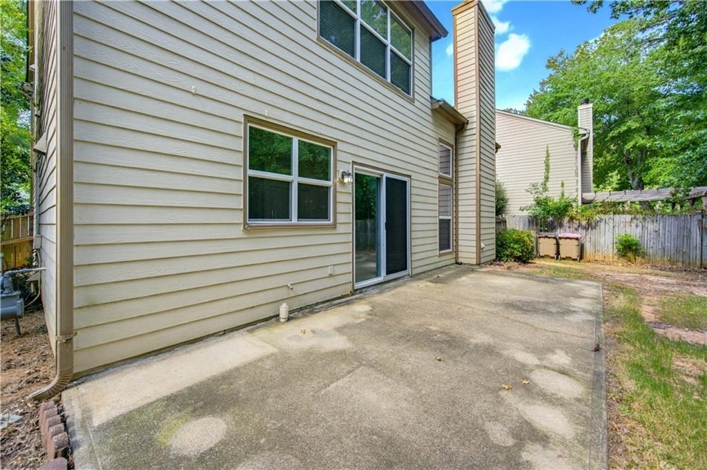 395 Cadeleigh Court - Photo 31
