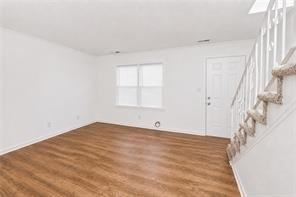 1010 Sexton Drive - Photo 4