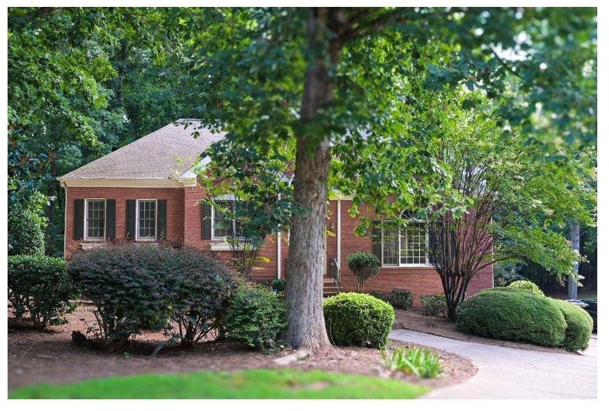 3885 Waterford Drive - Photo 1