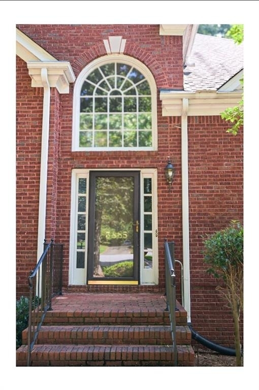 3885 Waterford Drive - Photo 2