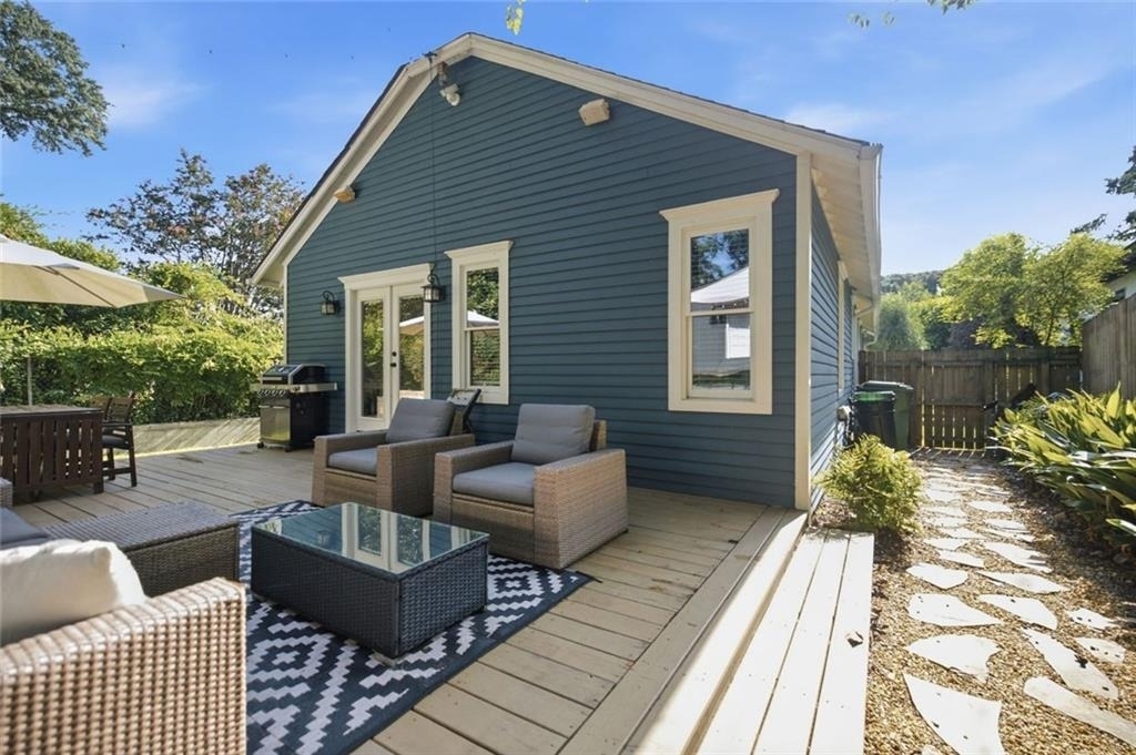 379 Patterson Avenue Se - Photo 2
