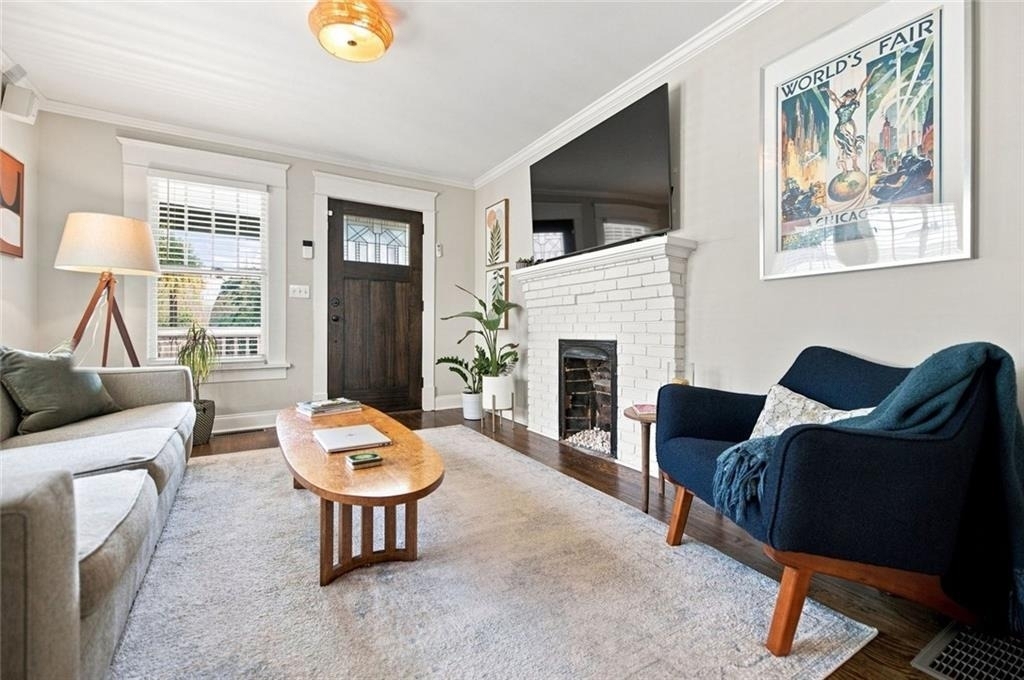 379 Patterson Avenue Se - Photo 4