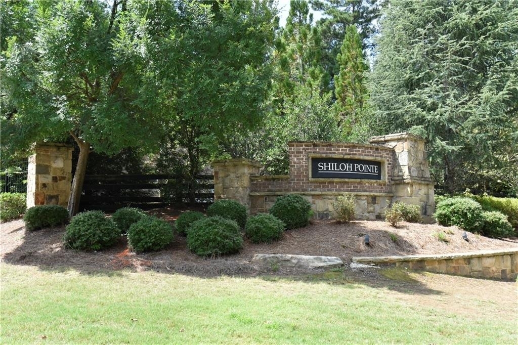 5245 Haven Crest Lane - Photo 2