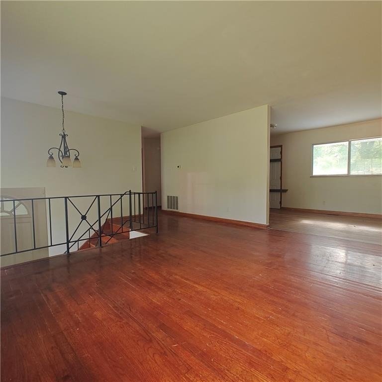 423 Alabama Avenue - Photo 3