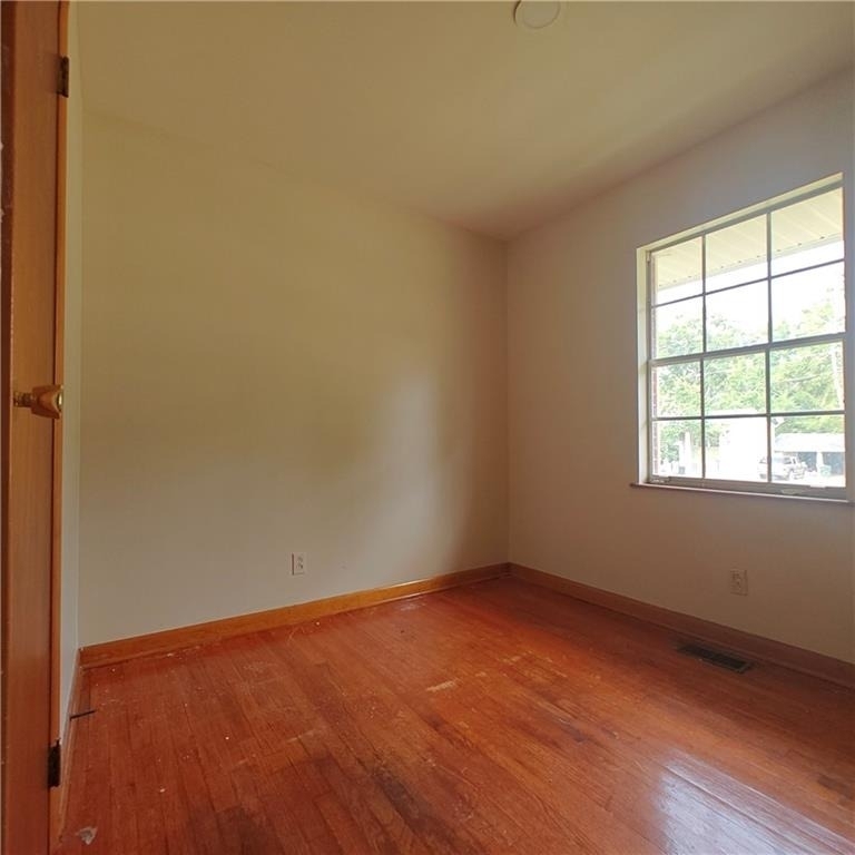 423 Alabama Avenue - Photo 8