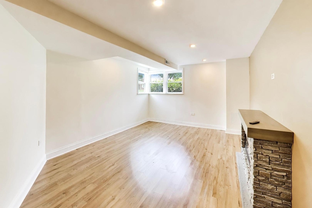 679 S Spring Road - Photo 17