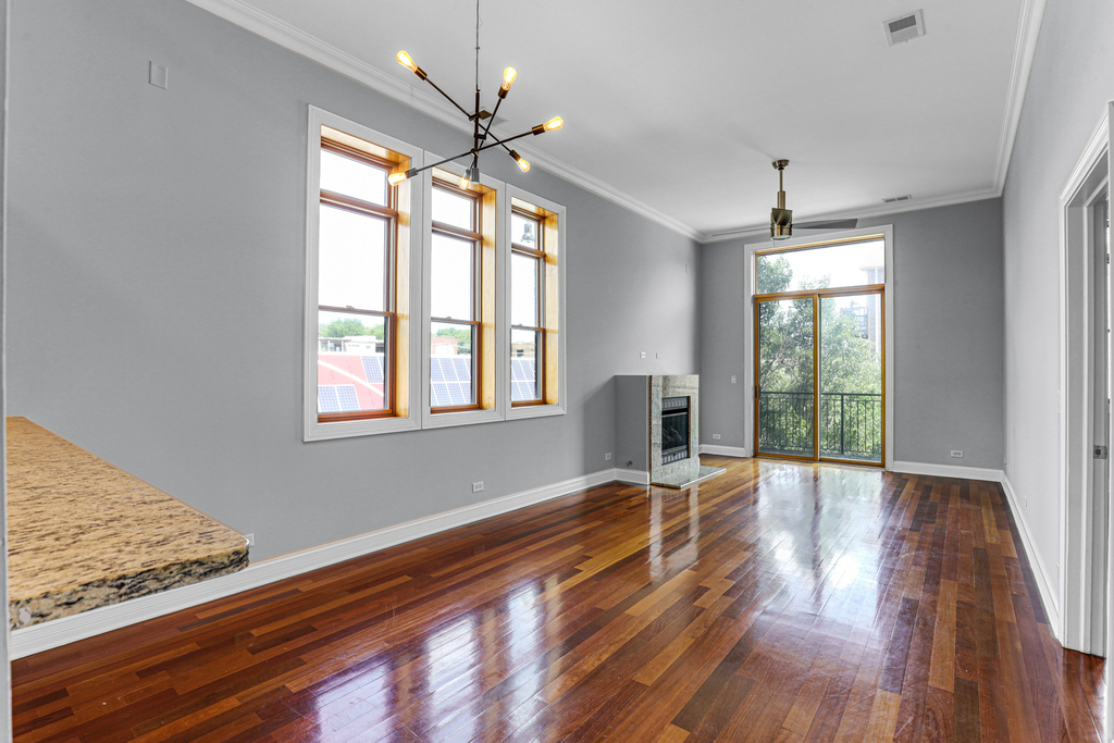 4755 N Washtenaw Avenue - Photo 4