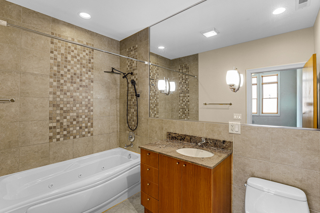 4755 N Washtenaw Avenue - Photo 17