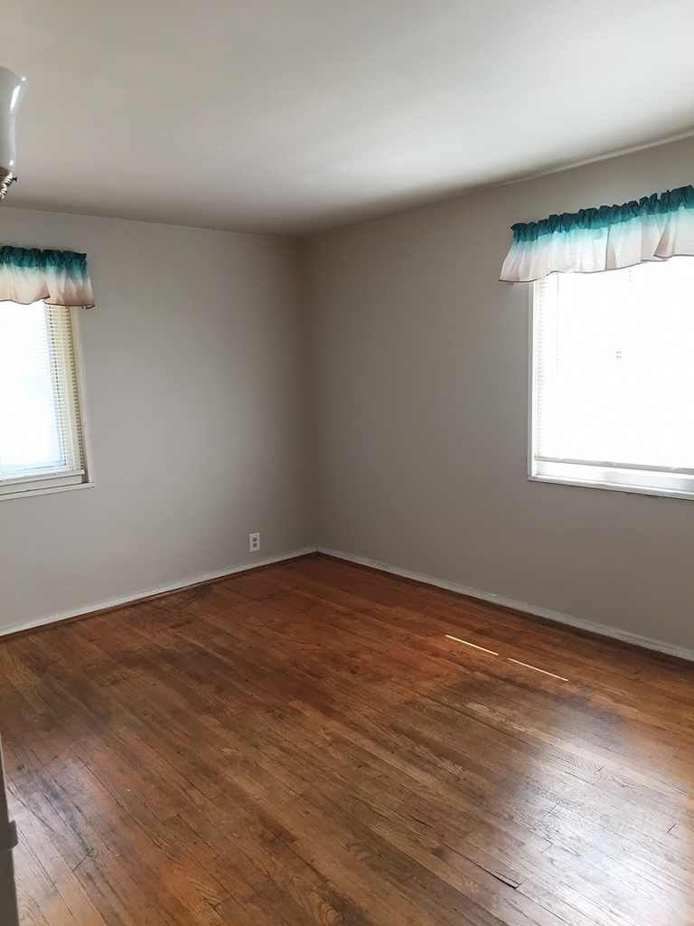 13 Hemlock Street - Photo 11