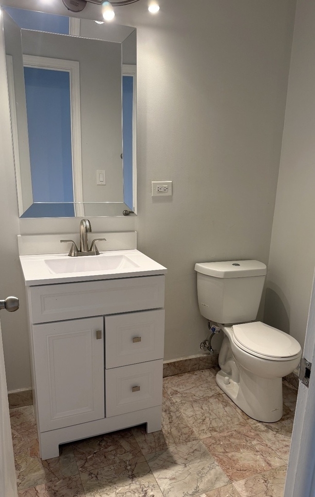 6325 N Sheridan Road - Photo 9