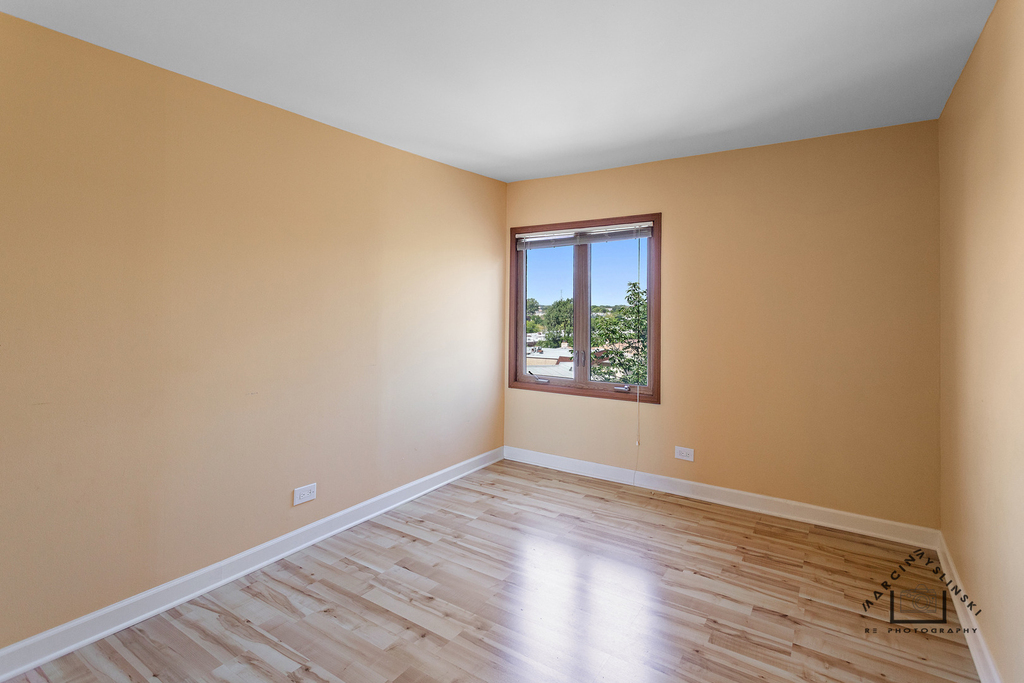6540 W Irving Park Road - Photo 7
