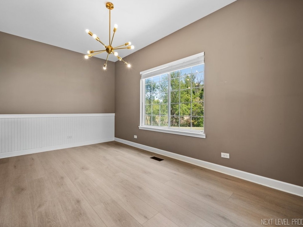 819 Asbury Drive - Photo 6