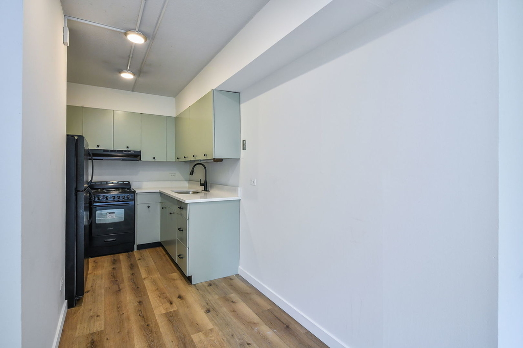 5125 Blodgett Avenue - Photo 9