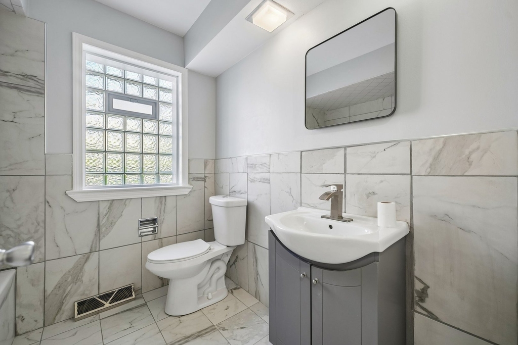10350 Canterbury Street - Photo 6