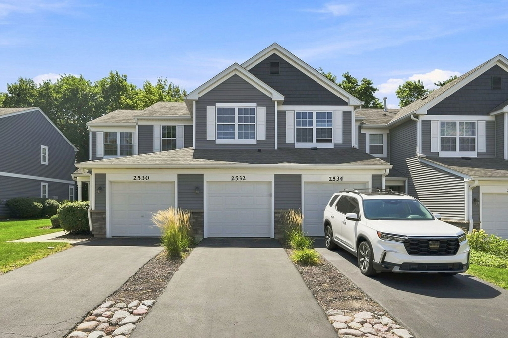 2532 Oneida Lane - Photo 1
