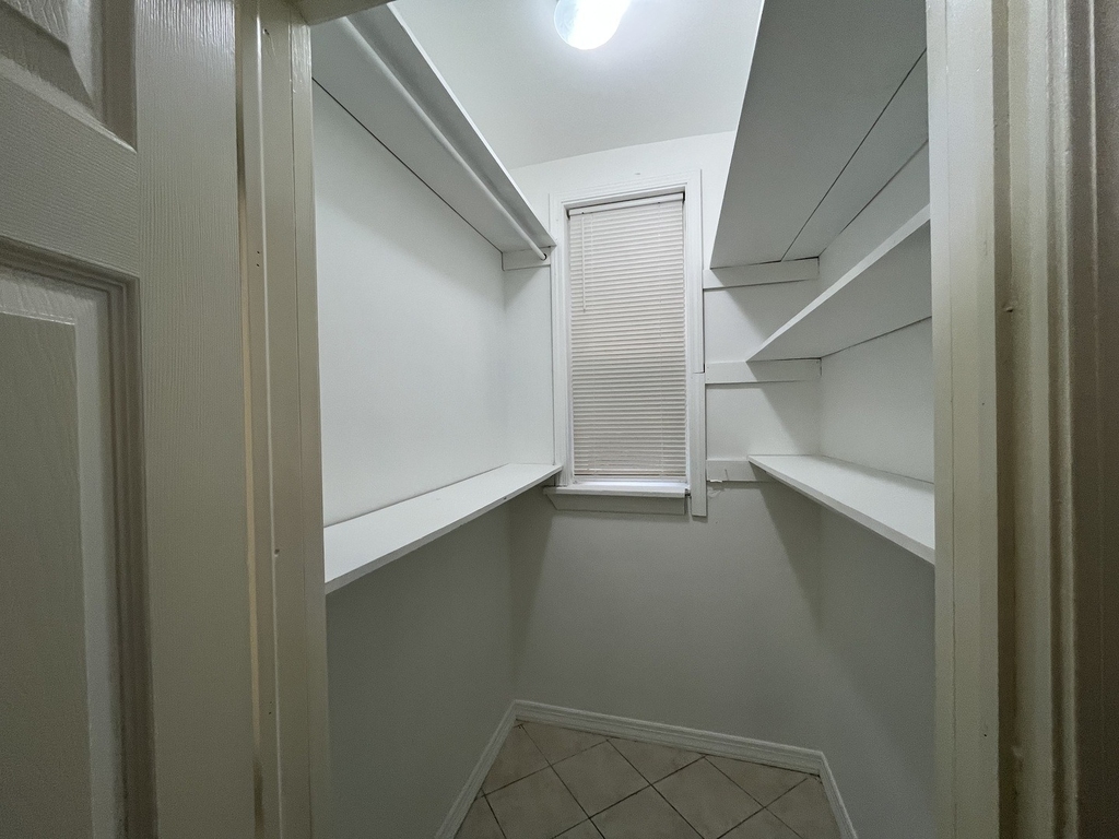 4345 S Artesian Avenue - Photo 9
