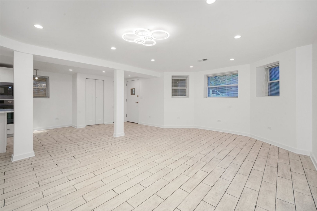 2203 W Giddings Street - Photo 12
