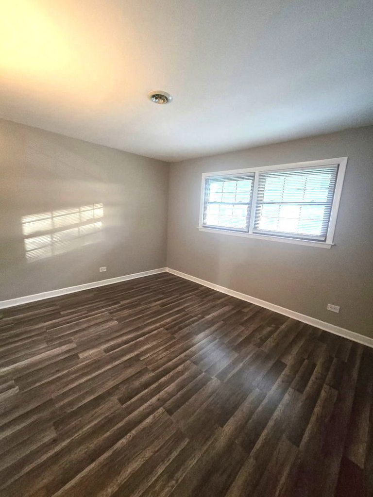 209 Washington Square - Photo 5