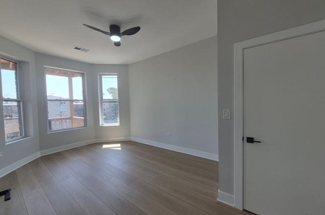 6141 S Greenwood Avenue - Photo 10