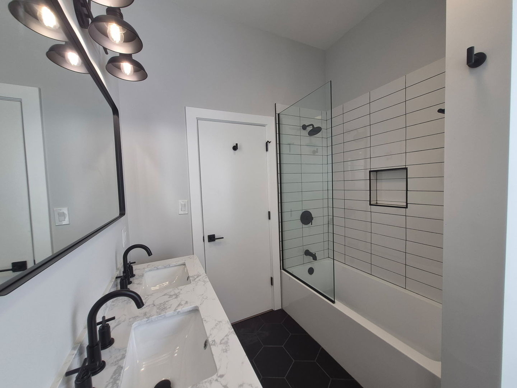 6141 S Greenwood Avenue - Photo 17