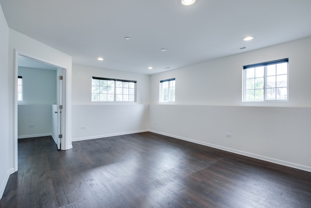 4470 Monroe Court - Photo 22