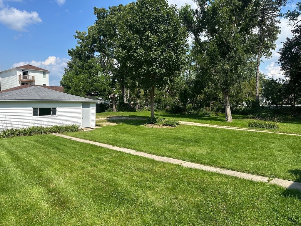 438 Ada Street - Photo 27