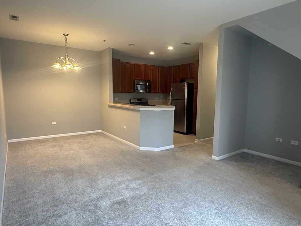 2250 Aurora Drive - Photo 2