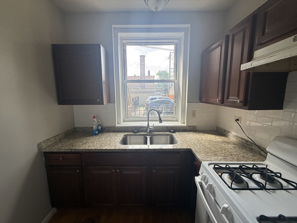 4811 W Warwick Avenue - Photo 7